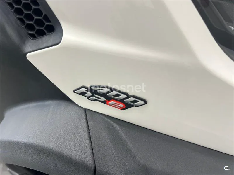 Piaggio MP3 – Vista 11