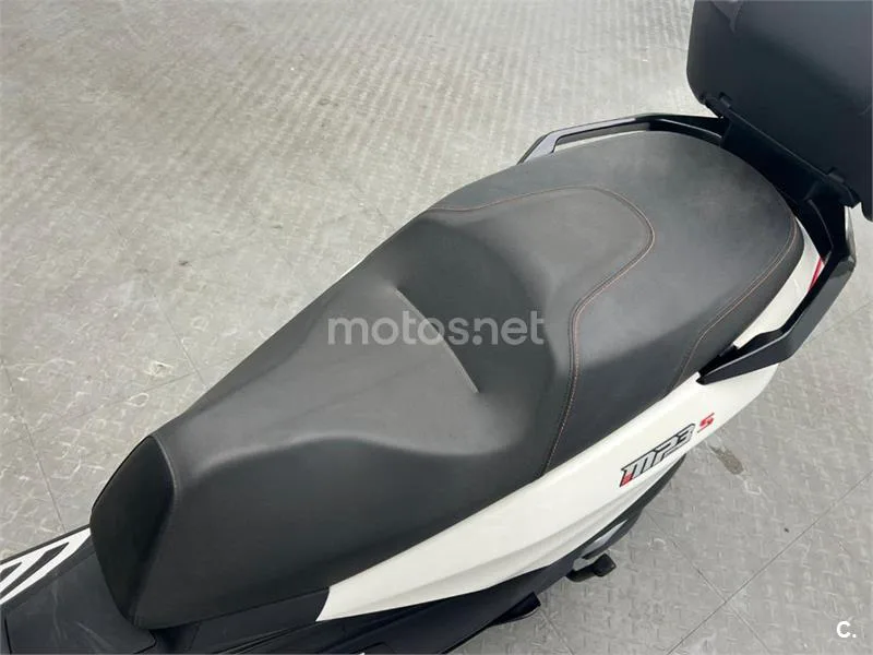 Piaggio MP3 – Vista 16