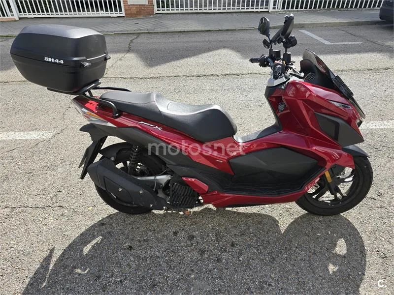 SYM Jet X 125 – Vista 16