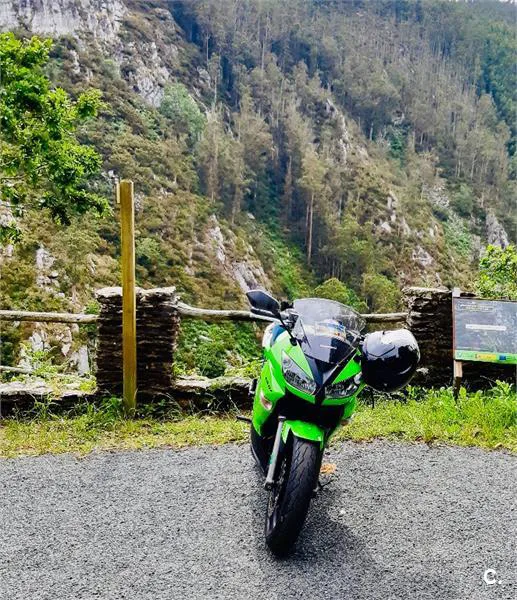 Kawasaki ER-6F – Vista 2