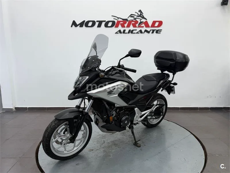 Honda NC 750 X – Vista 15