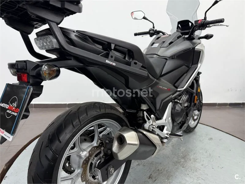 Honda NC 750 X – Vista 6