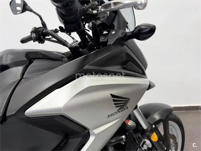 Honda NC 750 X – Vista 9