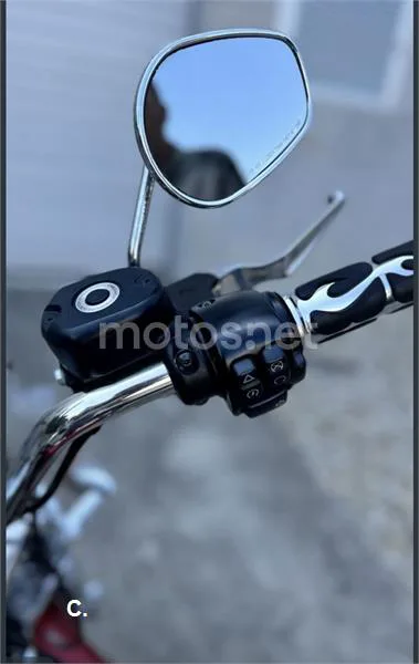 Harley-Davidson Sportster Superlow – Vista 9