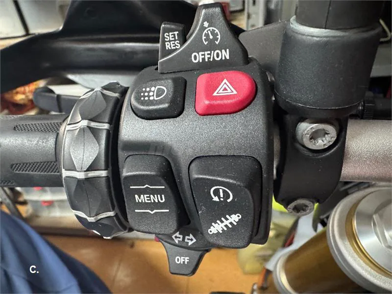 BMW F 900 R – Vista 5