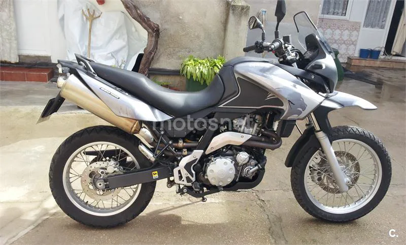 Aprilia Pegaso 650 Trail – Vista 4