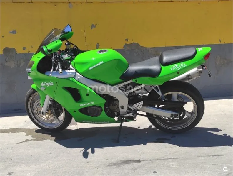 Kawasaki ZX 6R NINJA 98 – Vista 2