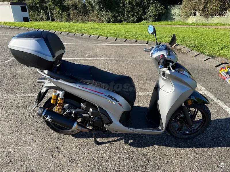 Honda SH 350i – Vista 3