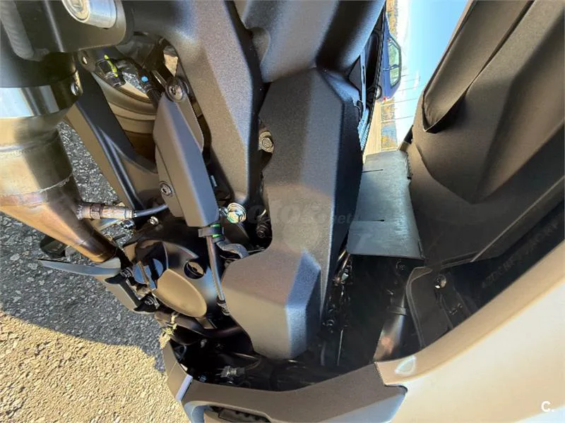 Honda SH 350i – Vista 4