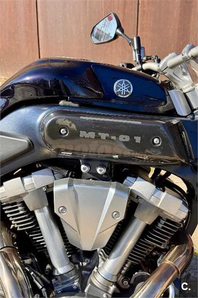 Yamaha MT 01 – Vista 2