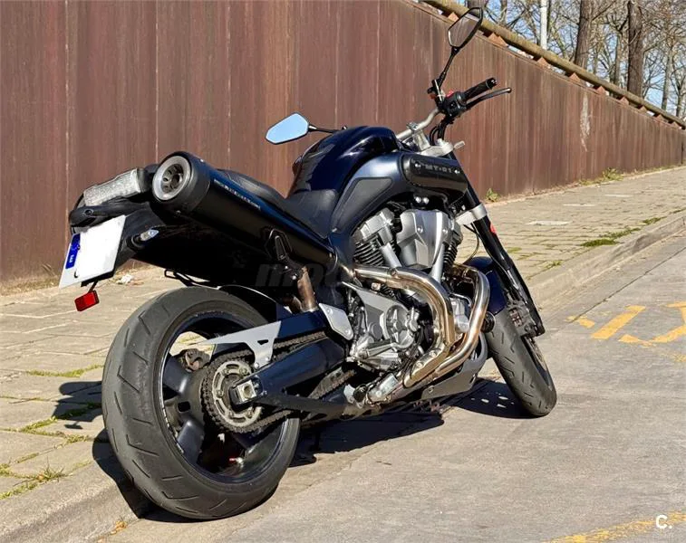 Yamaha MT 01 – Vista 4