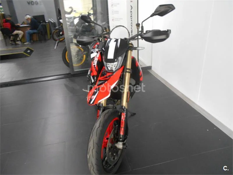 Ducati Hypermotard 698 Mono – Vista 3
