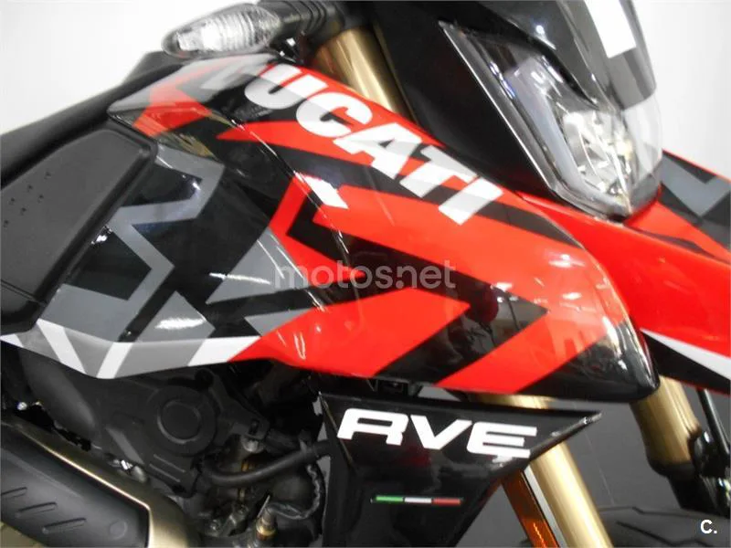 Ducati Hypermotard 698 Mono – Vista 6