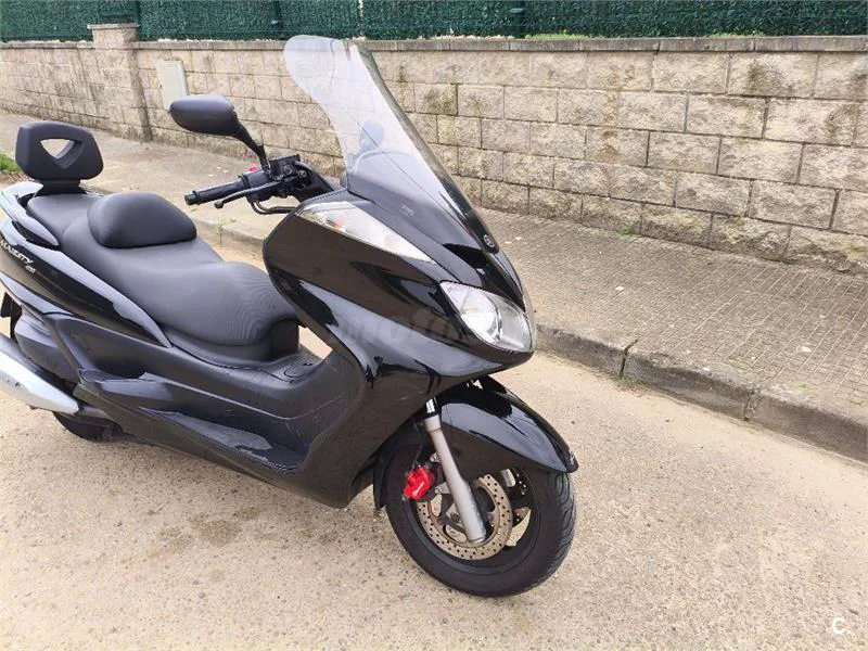 Yamaha YP Majesty 400 – Vista 6