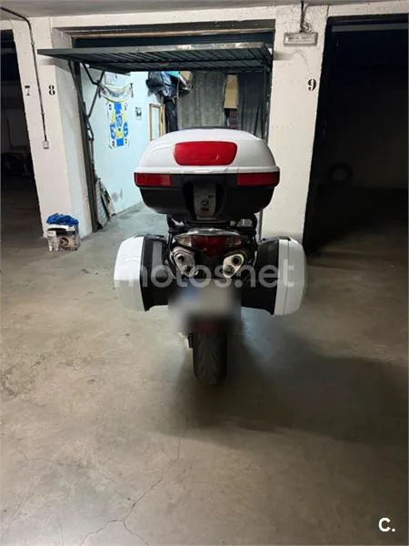 Honda VFR 800 FI – Vista 4