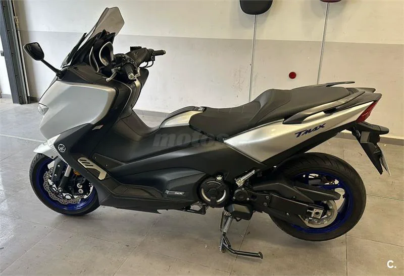 Yamaha TMAX 530 – Vista 4