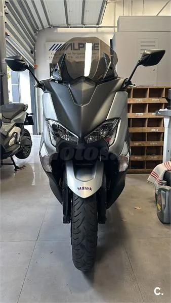 Yamaha TMAX 530 – Vista 5