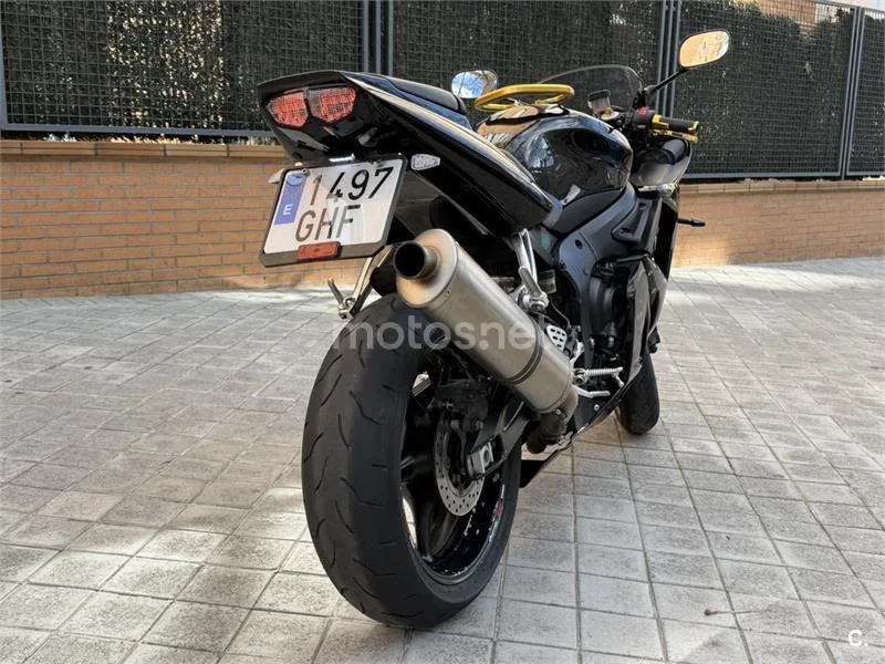 Yamaha R6 – Vista 4