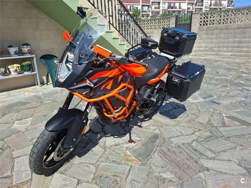 KTM 1090 Adventure – Vista 9