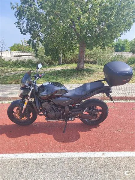 Honda CB 600 F – Vista 2