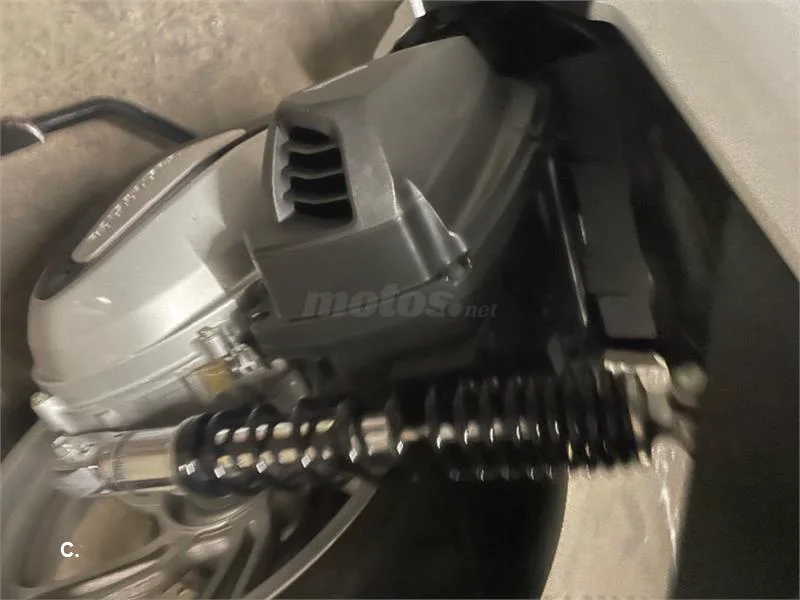 Honda SH 350i – Vista 8