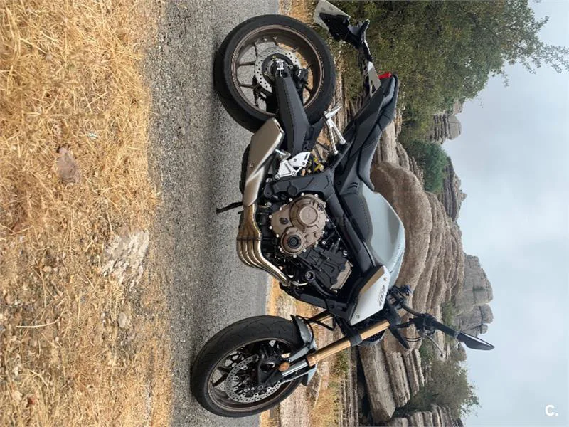 Honda CB 650 R – Vista 2