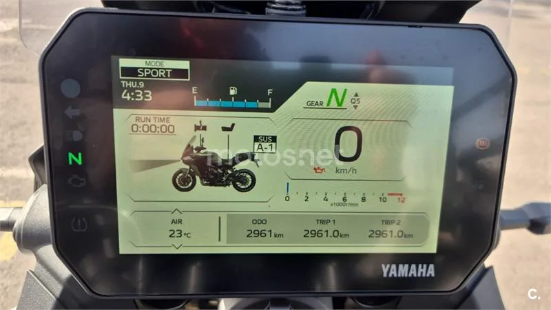 Yamaha Tracer 9 – Vista 5