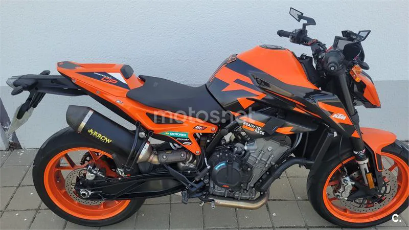 KTM 890 – Vista 5