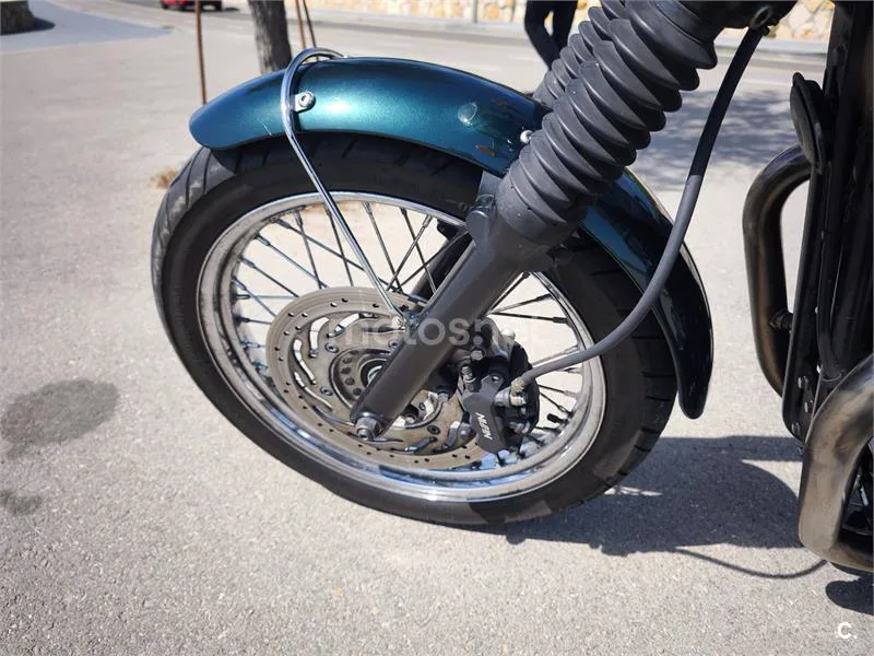 Triumph Bonneville T100 – Vista 10