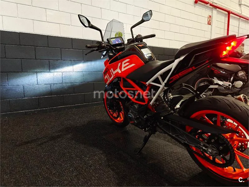 KTM 390 – Vista 6