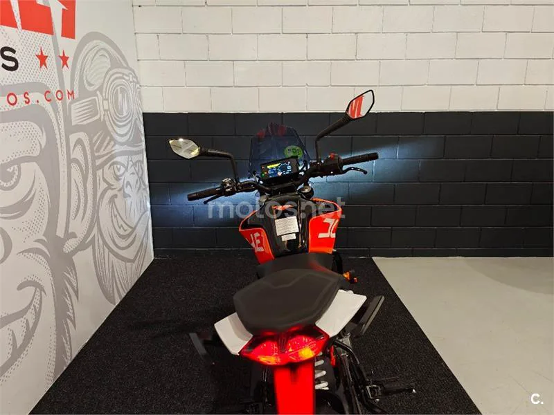 KTM 390 – Vista 7