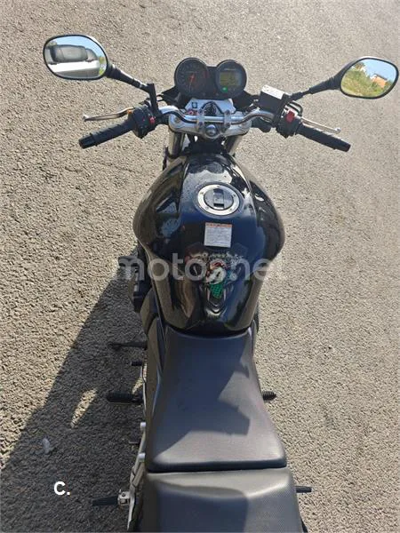 Suzuki Bandit 650 S – Vista 5