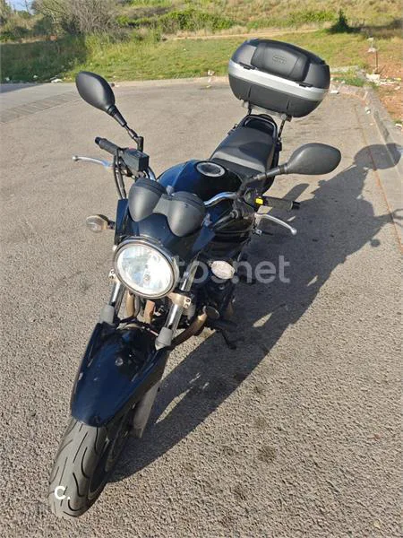 Suzuki Bandit 650 S – Vista 6