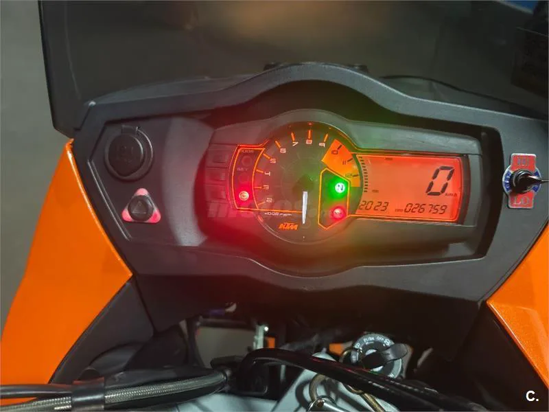 KTM 990 ADVENTURE R – Vista 4