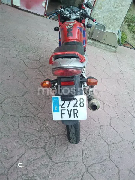 Honda CBR 125R – Vista 5