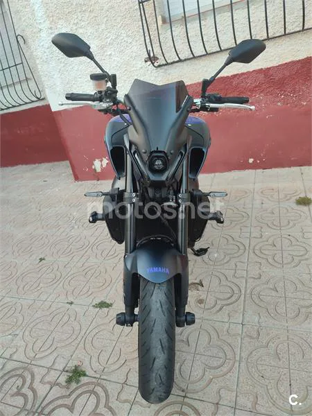 Yamaha MT-09 – Vista 3