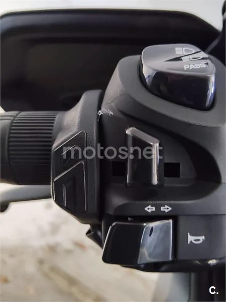 Yamaha XMAX 300 – Vista 5