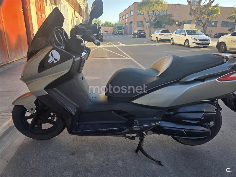 Kymco Super Dink 125i – Vista 3
