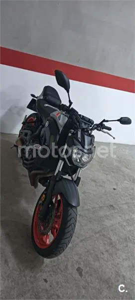 Yamaha MT-07 – Vista 2
