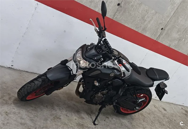 Yamaha MT-07 – Vista 6