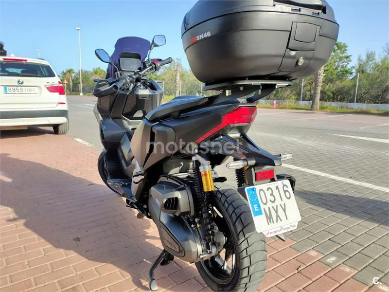 Honda ADV 350 – Vista 4