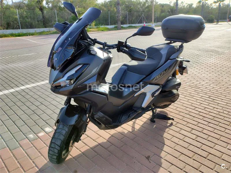 Honda ADV 350 – Vista 5