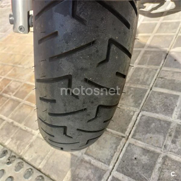 Kawasaki VN 900 CUSTOM – Vista 7