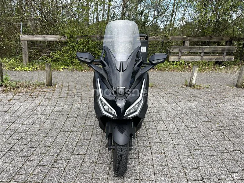 Honda Forza 125 – Vista 2