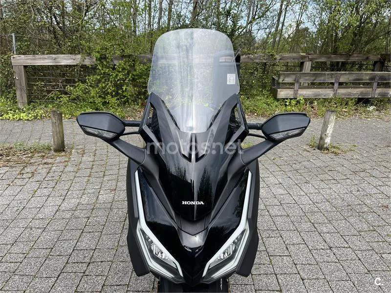 Honda Forza 125 – Vista 8