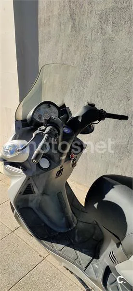 Kymco Grand Dink 125 – Vista 5