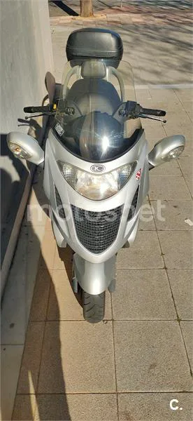 Kymco Grand Dink 125 – Vista 7
