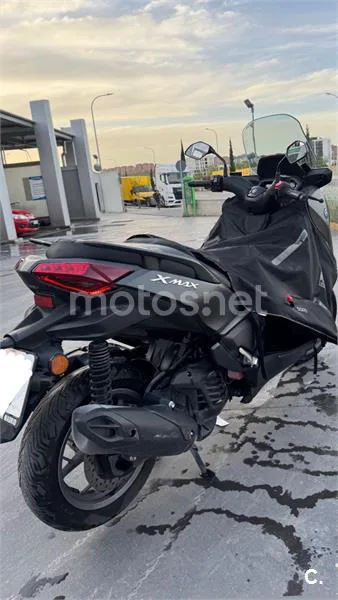 Yamaha XMAX 125 – Vista 4