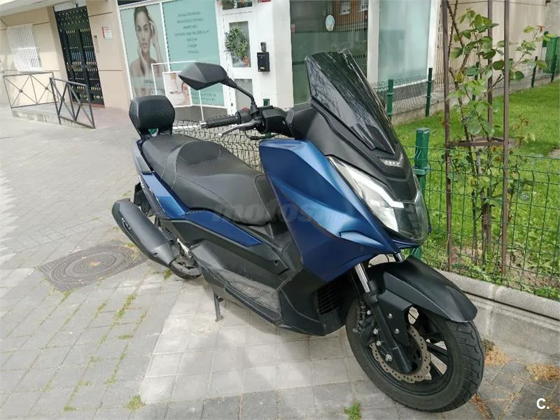 MITT 125 GT Max – Vista 2