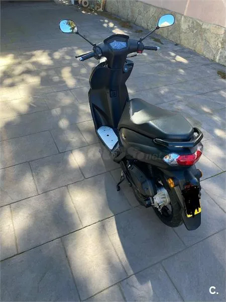 Peugeot KISBEE 50 – Vista 2